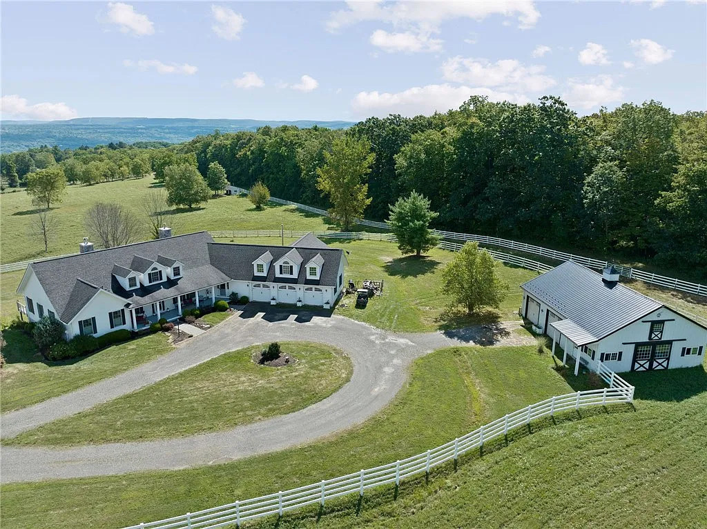 Elite Equestrian Estate minutes from Cornell University | Living Quarters + Stables | For Sale