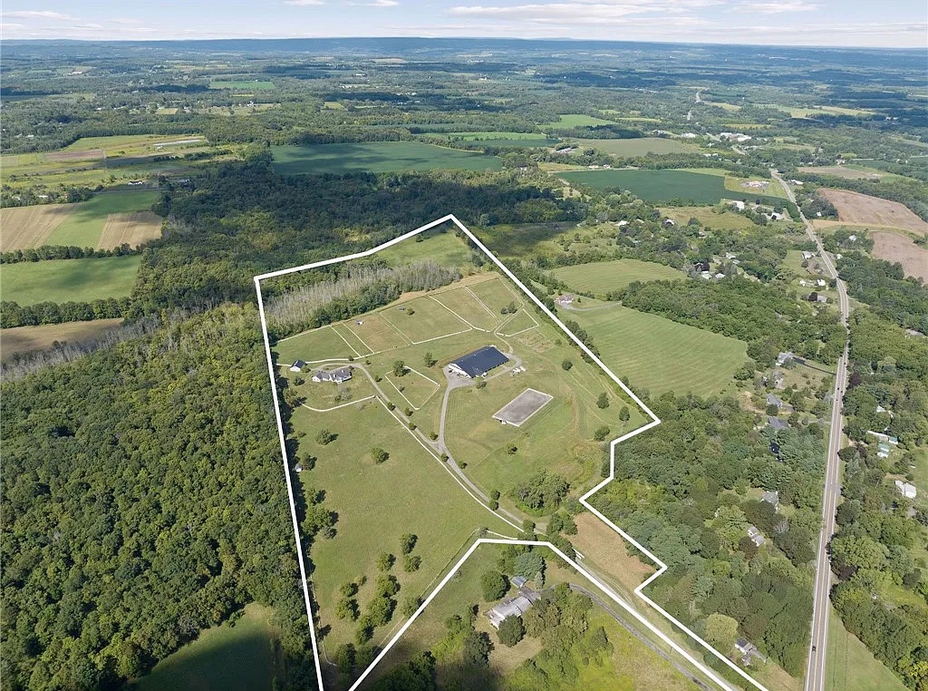 Elite Equestrian Estate minutes from Cornell University | Living Quarters + Stables | For Sale